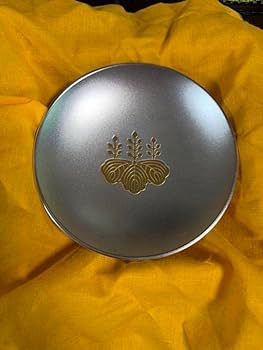 五七桐花紋　銀杯　銀盃　SILVER F　直径9cm・６cmセット 五七桐花紋 銀杯 銀盃 SILVER F 直径9cm・6cmセット - メルカリ